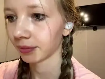 Chungbrodsky  live sex cam