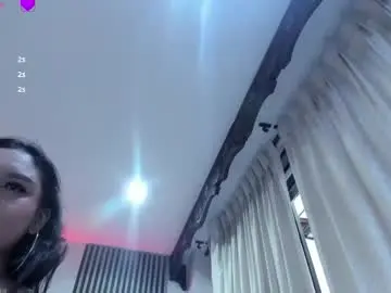 Cristinerain  live sex cam