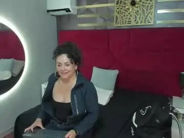 Hanny_bliss  live sex cam