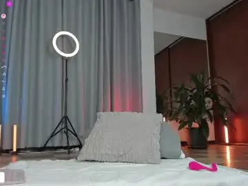 Karinnixx  live sex cam