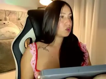 Katybelladonna  live sex cam