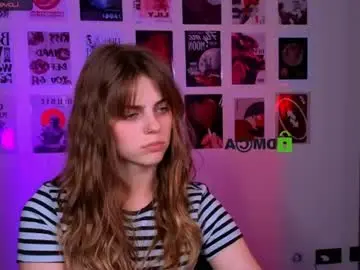 Kiraashh  live sex cam
