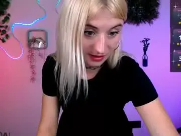 Kiraashh  live sex cam