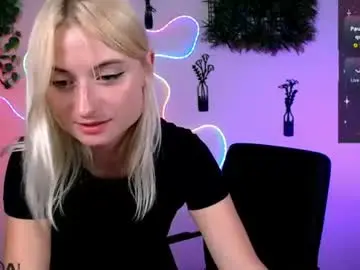 Kiraashh  live sex cam