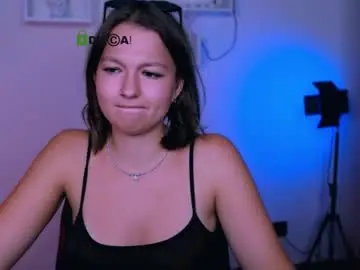 Kiraashh  live sex cam
