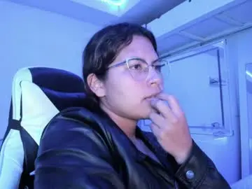 Ladybrown_16  live sex cam