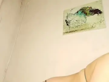 Lilicum301  live sex cam