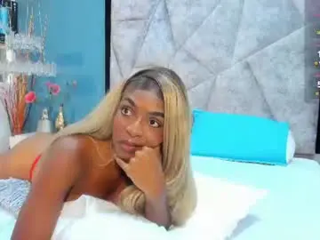 Lilith_thomson_  live sex cam