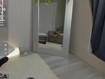 Maya_raay  live sex cam