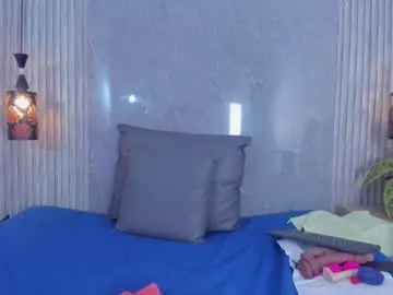 Milf_luciana  live sex cam