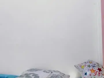 Mulan_queen  live sex cam