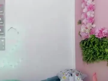 Mulan_queen  live sex cam