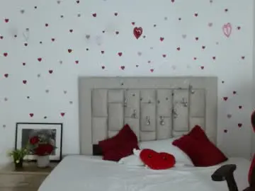 Naya_fox1  live sex cam