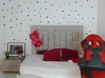 Naya_fox1  live sex cam