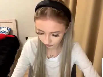 Seasonhamiss  live sex cam