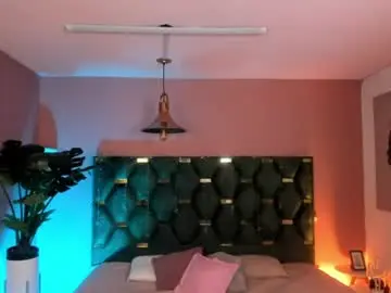 Velvet_dreams_  live sex cam