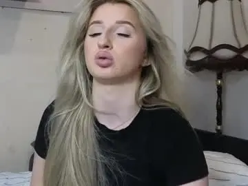 Aasshley  live sex cam