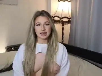Aasshley  live sex cam