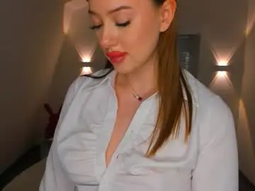 Babyarigoddamnss  live sex cam