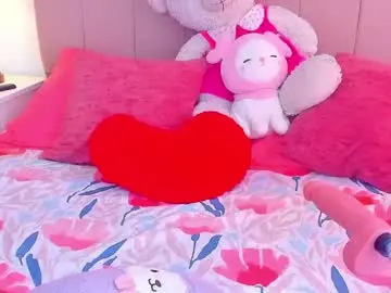 Bellafontana  live sex cam