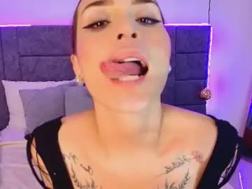 Dakota__miller  live sex cam