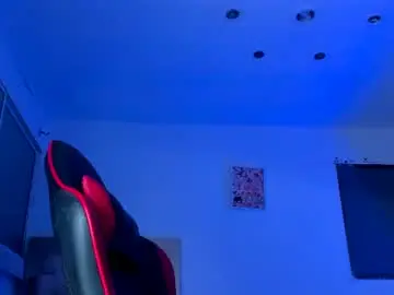 Khalessi07  live sex cam