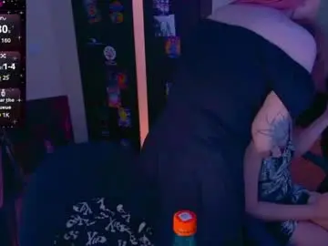 Lavender_monster  live sex cam