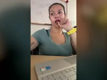 Lilith_vanellope  live sex cam