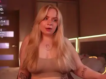 Lisalovesweet  live sex cam