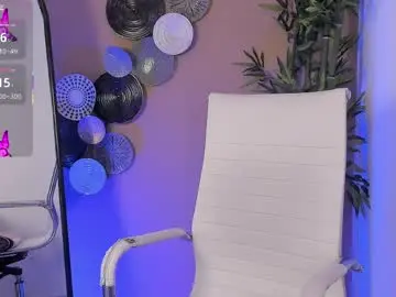 Luna_cute14  live sex cam