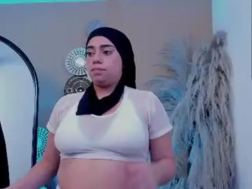 Luna_cute14  live sex cam