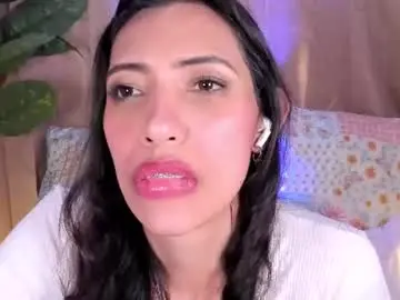 Miss_veronica2  live sex cam