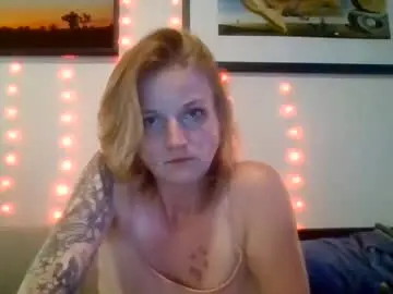 Misskay_420  live sex cam