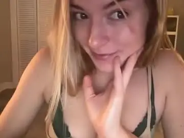 Roselynbxxx  live sex cam