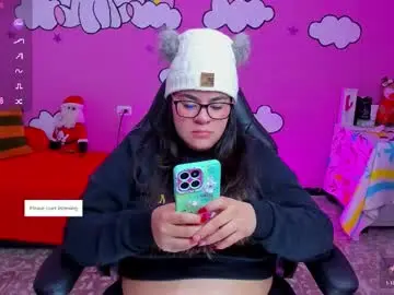 Shaaroonhillss1  live sex cam