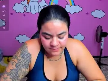 Shaaroonhillss1  live sex cam