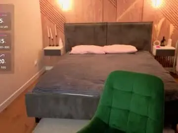 Silen_tori  live sex cam