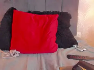 Tattofoxx__  live sex cam