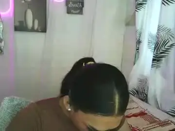 Ur_dazzlingmorenaxx  live sex cam