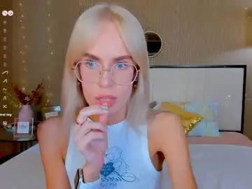 Bellatip  live sex cam