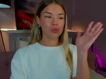 Cherry_lexi  live sex cam