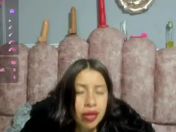 Cloyks  live sex cam