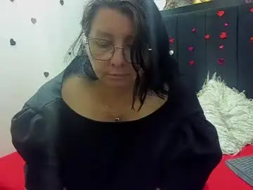 Evaaross  live sex cam