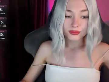 Hey_nora_  live sex cam