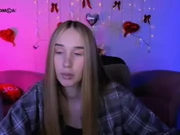 Judi_fly  live sex cam
