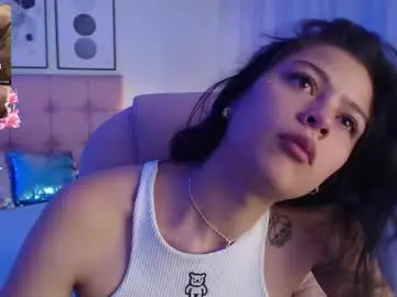 Kiki_cams  live sex cam