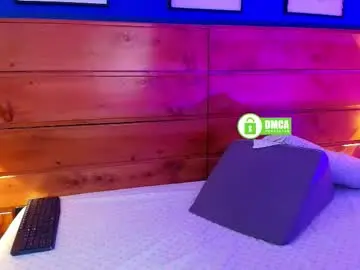 Mahia_queen  live sex cam