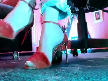 Monicamaxwel  live sex cam