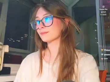 Moonlight__lovers  live sex cam