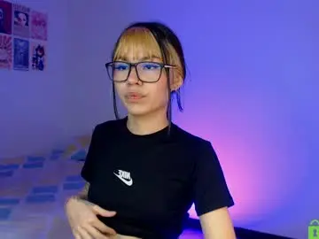 Nicorobin7  live sex cam